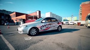 упражнение  разворот в ограниченном пространстве