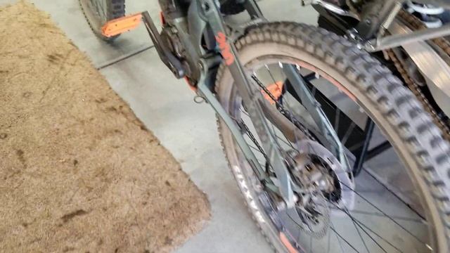 Hiabike 8.0 xduro Downhill Mountain Bike - 1 Month Review смотреть онлайн