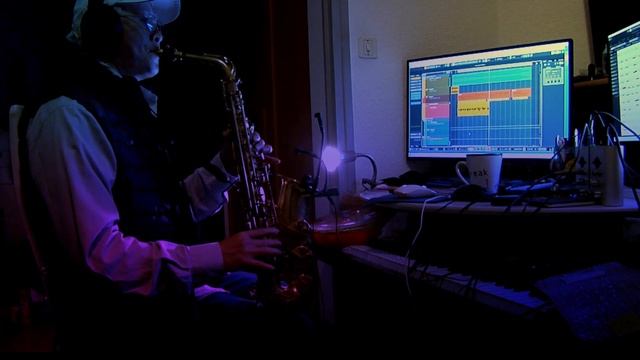 Je t'aime : Lara Fabian : cover - NVHoa : Alto Sax смотреть онлайн