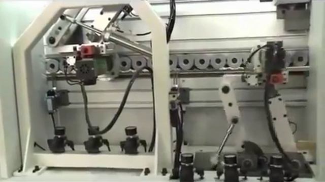 Узел контурной фрезеровки (раундов) на кромкооблицовочном станке KDT смотреть онлайн