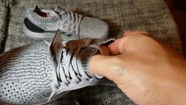 Ultra Boost X LTD close up смотреть онлайн