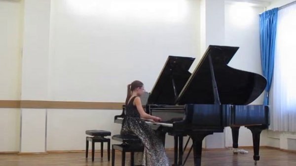 Божченко Дарья  Б. Мартину "Коломбина танцует" из цикла "Марионетки""