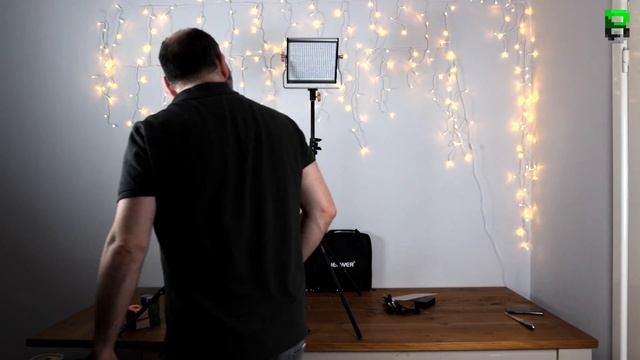 Get A Brighter Experience - Neewer 2 Packs Dimmable Bi-Color 480 Led Video Light Review смотреть онлайн