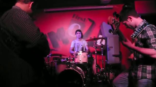 Catch the Breeze - ..саундчек.. (2012.11.21 - FM Club, Moscow) смотреть онлайн