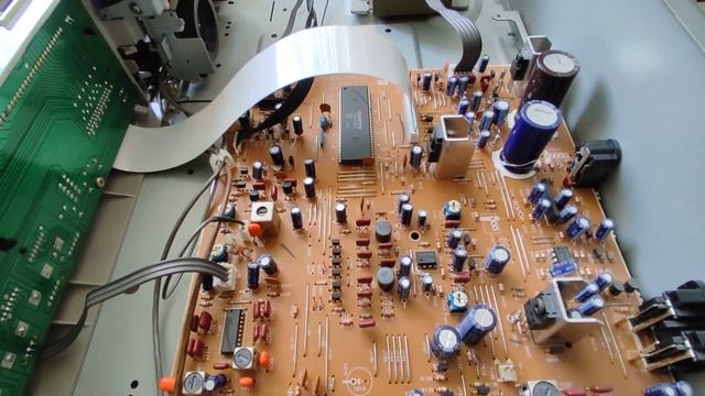 magnetofon Onkyo TA 6211 смотреть онлайн