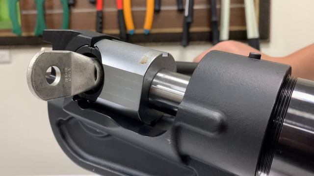 #AEP4301 NEW! OPT 2021: 18V Li-ion Battery Crimping Tool смотреть онлайн