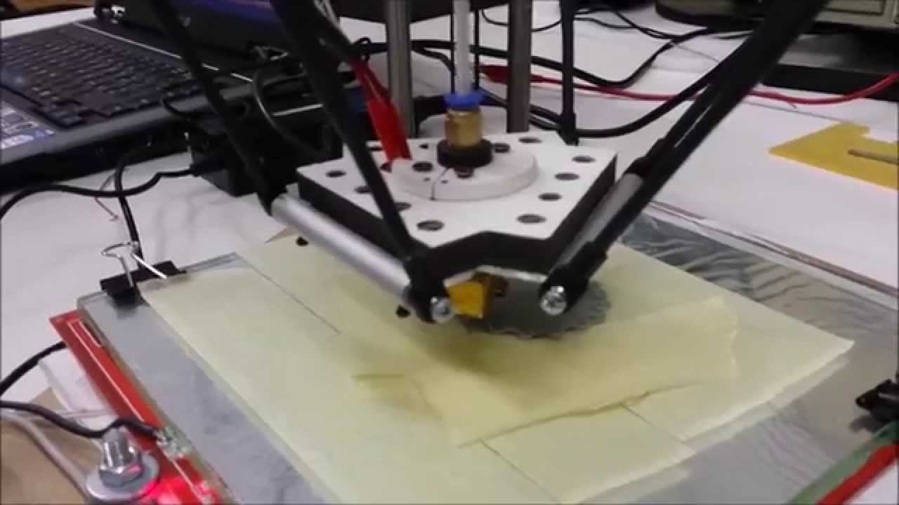 Prima stampa 3d alle Officine Innovazione Rosatelli смотреть онлайн