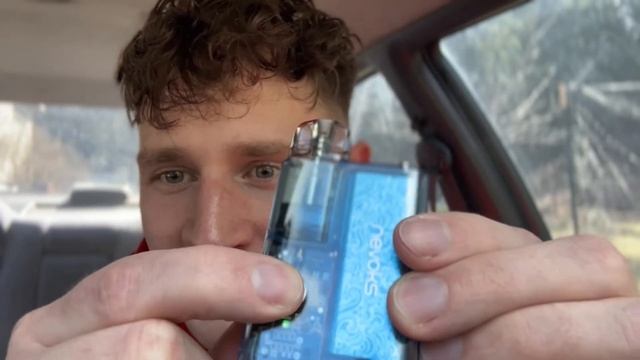 Battle of the Refillable Vapes! (Nevoks) смотреть онлайн