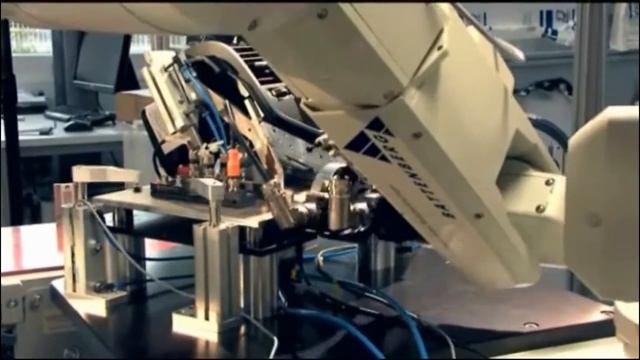 ATI Robotic Tool Changers and Force/Torque Sensors utilized in product testing смотреть онлайн