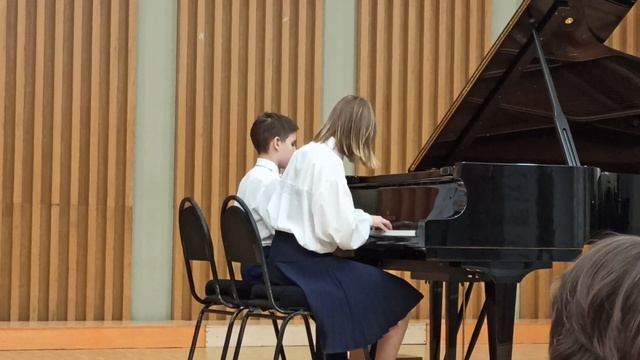 А.Хачатурян Танец девушек из балета "Гаяне".исп.Чубаков Александр, Нестерено Яна смотреть онлайн