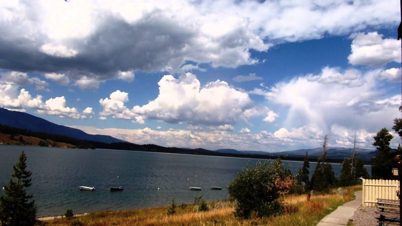 Неделя праздников (Сл.и муз.Владимира Узланера)