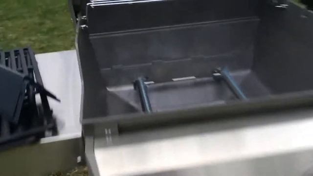 Weber Spirit E-210 Review | Weber Spirit E-210 Gas Grill смотреть онлайн