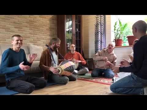 в кругу друзей смотреть онлайн