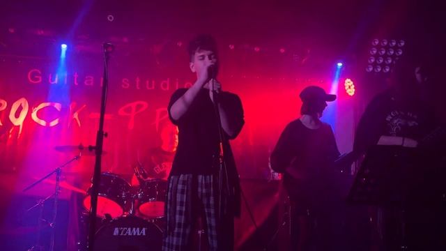 Стук. @В.Цой