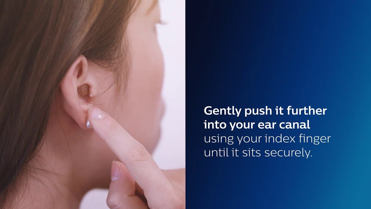 How to insert and remove a HearLink CIC hearing aid смотреть онлайн