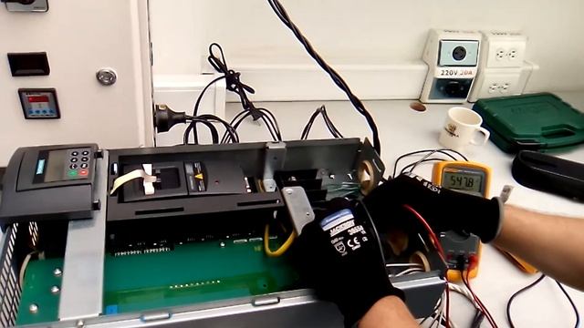 CO18050046 MARCA:SIEMENS TIPO:MICROMASTER 440 смотреть онлайн
