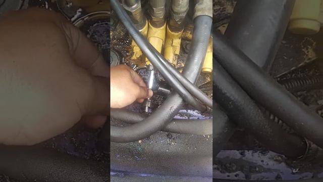 perbaikan control Valve dan gigi kura-kura dan kelinci PC 50 Komatsu #part 3 смотреть онлайн