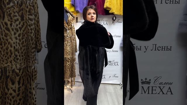 Винтажная красивая шуба из норки.mp4 смотреть онлайн