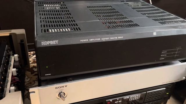 Корвет 200ум-088 и Sony ta-nr1. Я просто их сравнил. Всегда хотелось так поэксперементировать! смотреть онлайн