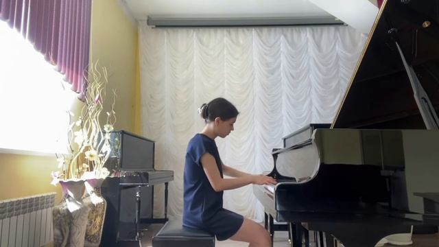 Й Гайдн Соната До - мажор Исполняет Ульяна Степанова смотреть онлайн