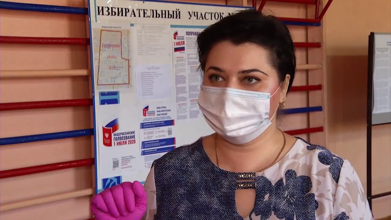 Строгое соблюдение санитарных норм на голосовании в Омске