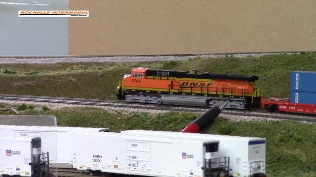 REVIEW: scaletrains.com N Scale GE Tier 4 GEVO - Part 3, the Pulling Power смотреть онлайн