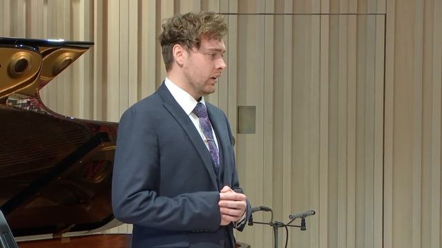 Spring Recital смотреть онлайн