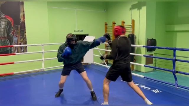 Лёгкая работа в парах смотреть онлайн