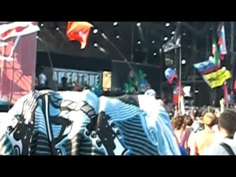 Пилот - ч/б (НАШЕСТВИЕ 2009) смотреть онлайн