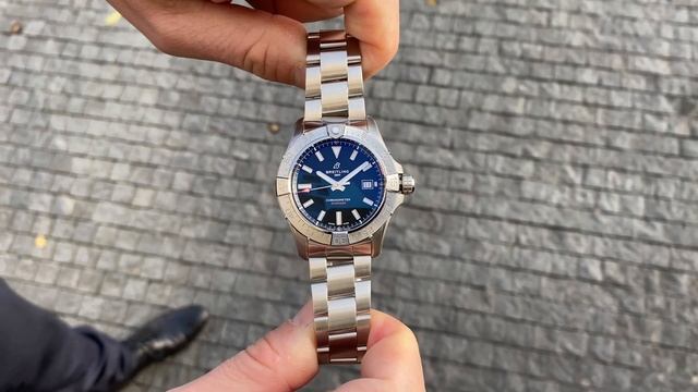 Breitling Avenger automatic 42 mm 2023 смотреть онлайн
