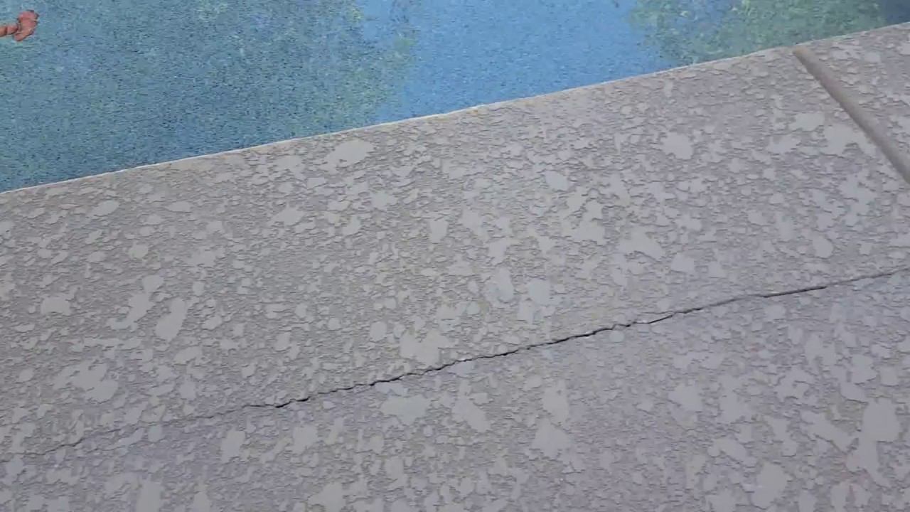 Harbor Dr - pool crack смотреть онлайн