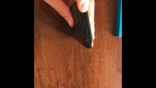 Anker PowerCore Lite 10000 смотреть онлайн