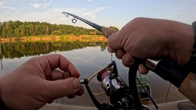 РЫБАЛКА НА ФИДЕР С НОЧЕВКОЙ: Картошка с Салом в Костре - РЕЦЕПТ!!