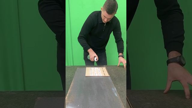 Художник Мартин Пэлм воссоздал интро Need for Speed Underground 2 с игрушечной машинкой смотреть онлайн