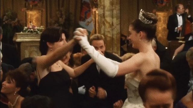 // Mia Thermopolis ---- You Can Tell She's A Princess //