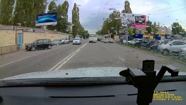 Воронеж. Нарушаем ПДД. смотреть онлайн