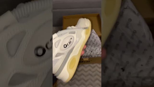 OCAI Retro с #poizon #кроссовки смотреть онлайн