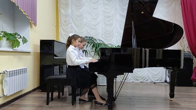 Ю Весняк Карлсон Исп. Молодцова Ольга, 11 лет, Шиванова Елисавета, 10 лет смотреть онлайн