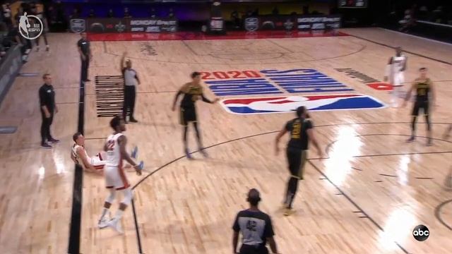 Tecnica del tiratore: l'arresto a 1 tempo con passo zero di Duncan Robinson смотреть онлайн
