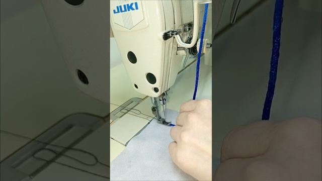 Лёгкий способ пришить шнурок