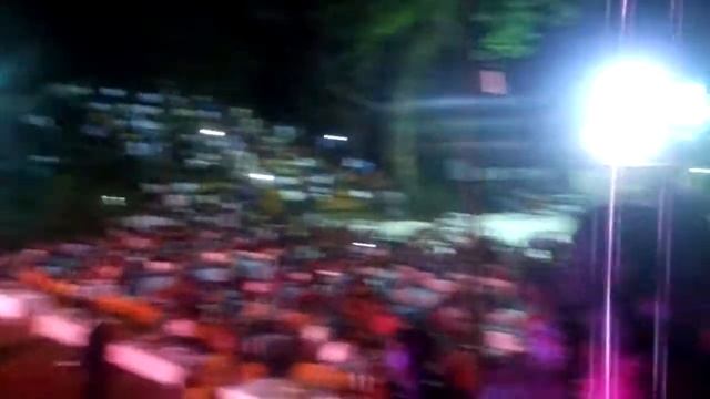 Nche Francis at Don Moen in Limbe Botanic Gardens 18 смотреть онлайн