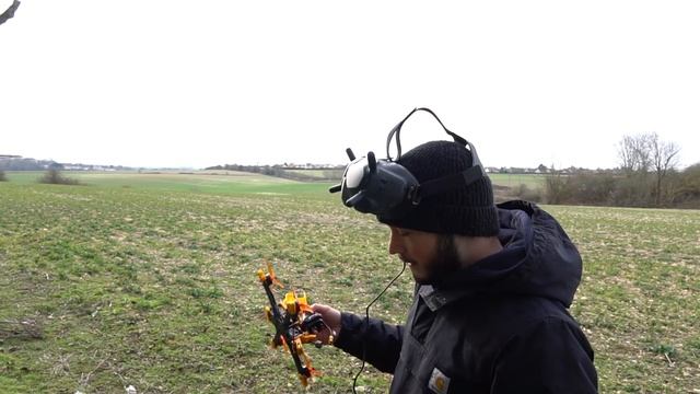 VLOG FPV, on test mon NOUVEAU DRONE (il caille!!) смотреть онлайн