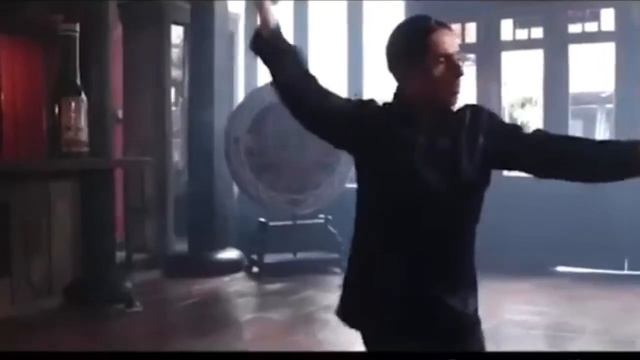 Проморолик фильма SUPERHUMAN с Дэвидом Вердези на русском языке