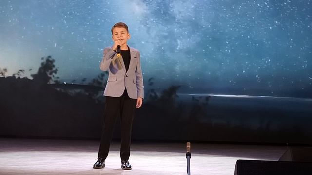"Этот большой мир'
Исполняет Гусев Иван смотреть онлайн