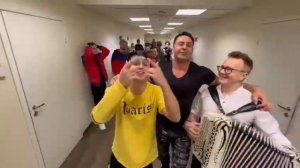 Ягода Малинка под баян))) Хабиб, Стас Костюшкин и Сергей Войтенко. Подпевайте