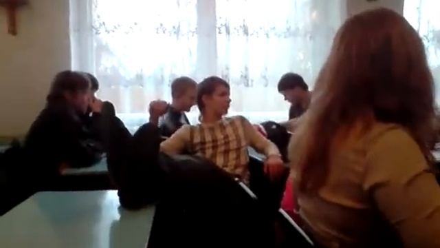 Урок Физики в 9ом Б смотреть онлайн