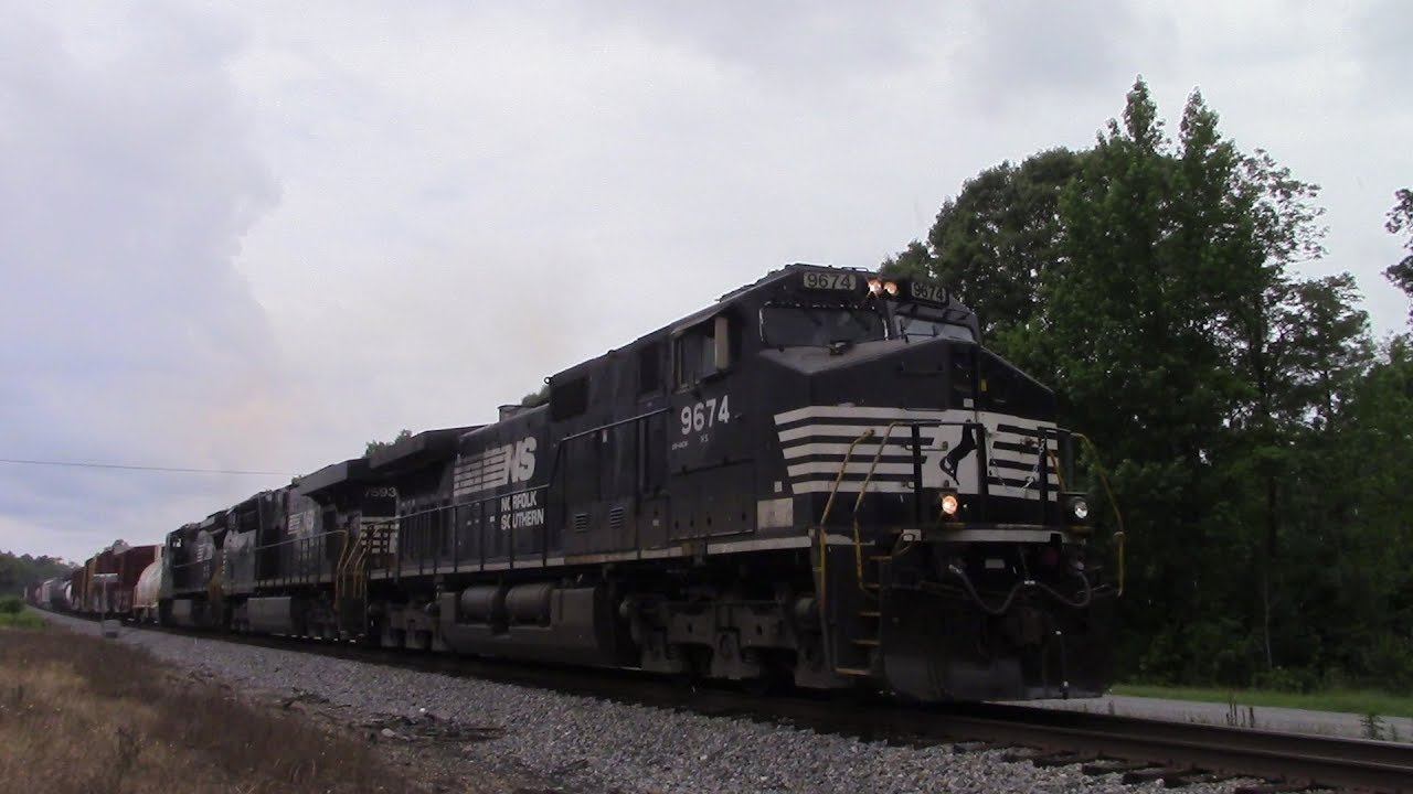 NS 180 NB Mixed Manifest 6/4/17 смотреть онлайн