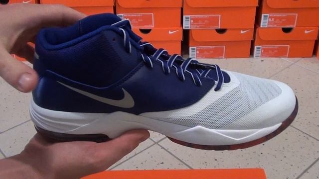 Nike Air Max Emergent смотреть онлайн
