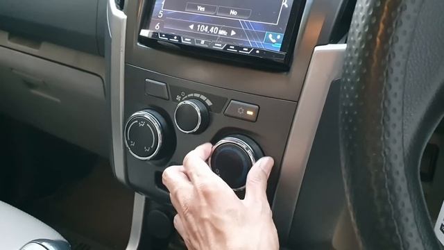 In Depth Tour Chevrolet Colorado LT [2nd Gen] (2013) - Indonesia смотреть онлайн