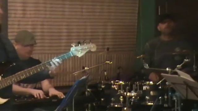 BuzzyHeads (live Music Donetsk/ живая музыка Донецк) 'What A Wonderful World'